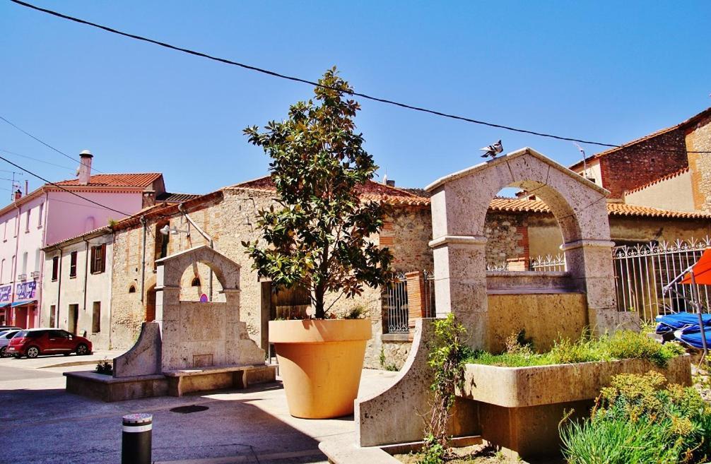Appartement Centre Ville Du Boulou Pour 2 Adultes-2 Enfants- Check In 17H-21H--Juillet-Aout Reservation De 7 Jours Mini Le Boulou Exteriér fotografie